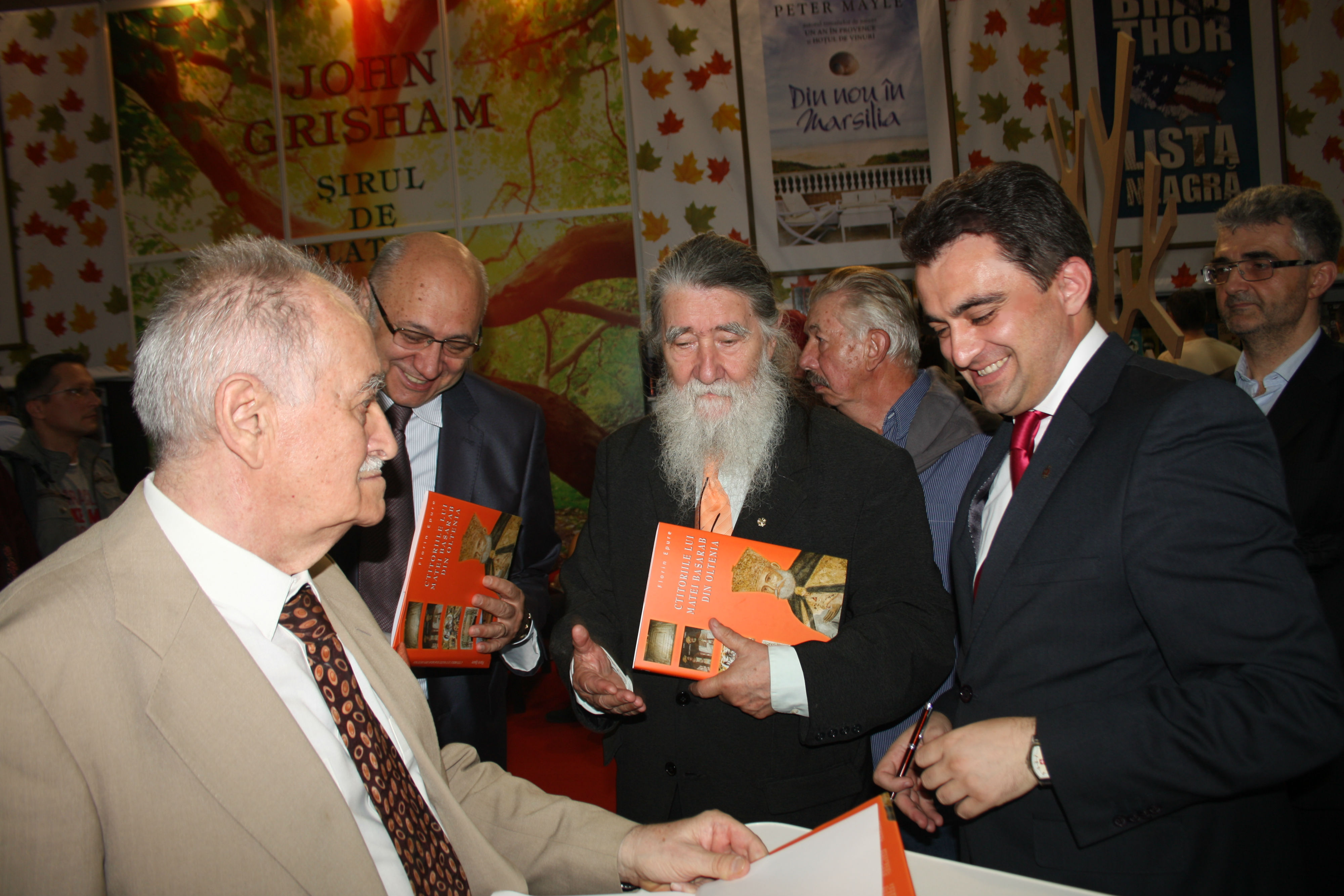 sesiune de autografe Horia-Nestorescu, Radu Stefan  Vergatti, dr. Irinel Popescu