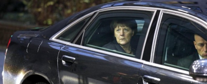 MERKEL-IN-THE-CAR-777x437