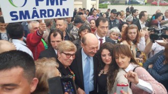 traian-basescu-465x390